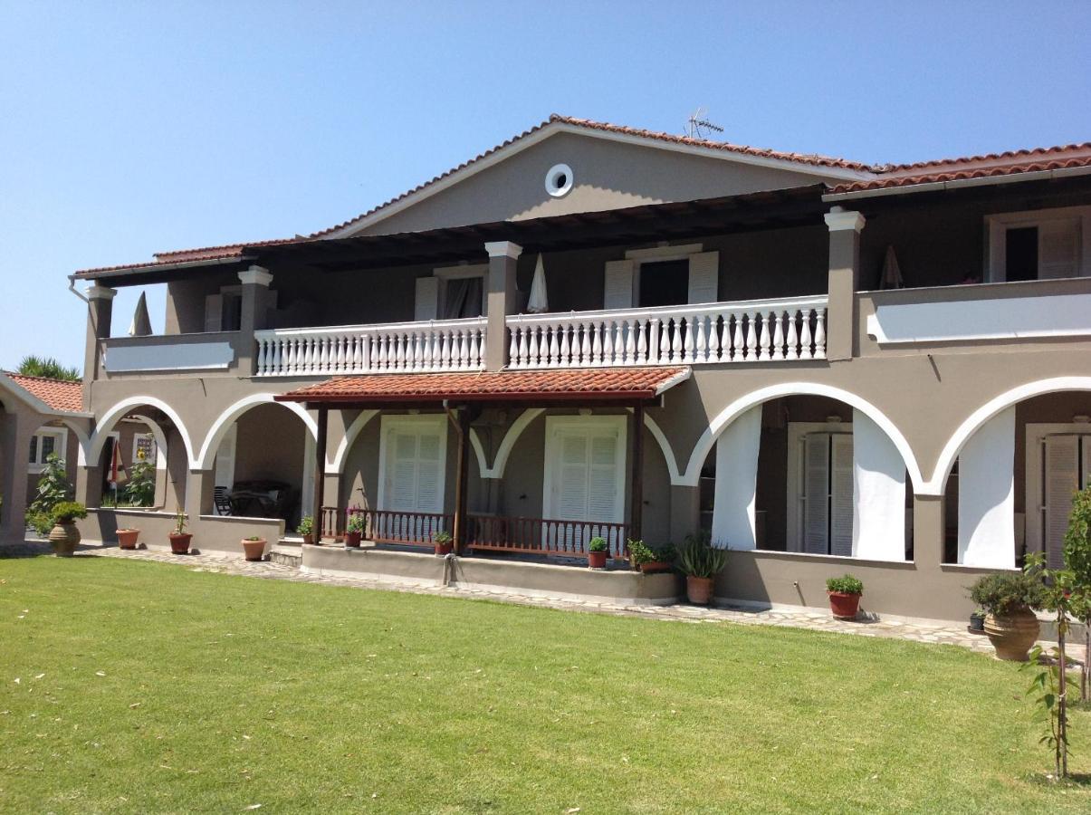 Babis Apartments & Studios Iremia Acharavi (Corfu) Exterior foto